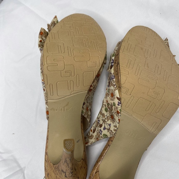 Unisa Floral Bow Peep Toe Slingback Heels - Picture 4 of 5